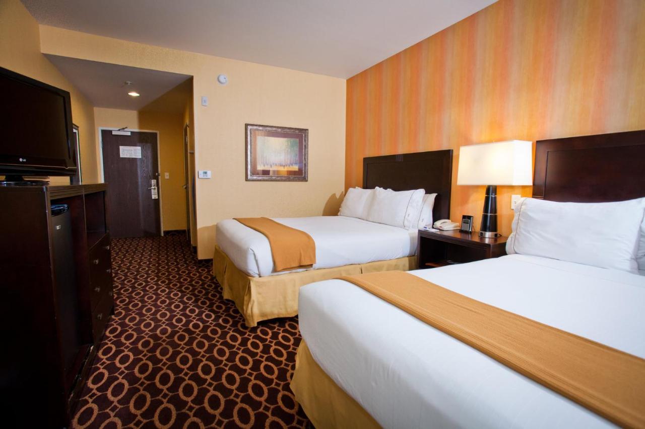 Holiday Inn Express & Suites Sacramento Ne Cal Expo By Ihg Exterior photo